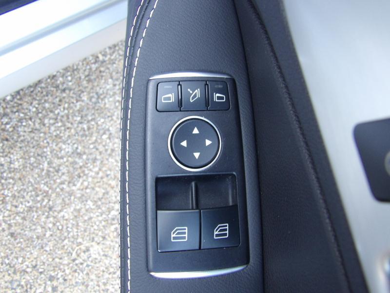 Used Mercedes-Benz SLK for sale - 76727640: Photo 24