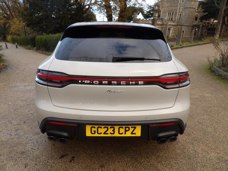 Used Porsche Macan 2023 for sale - 76802086: Photo 6