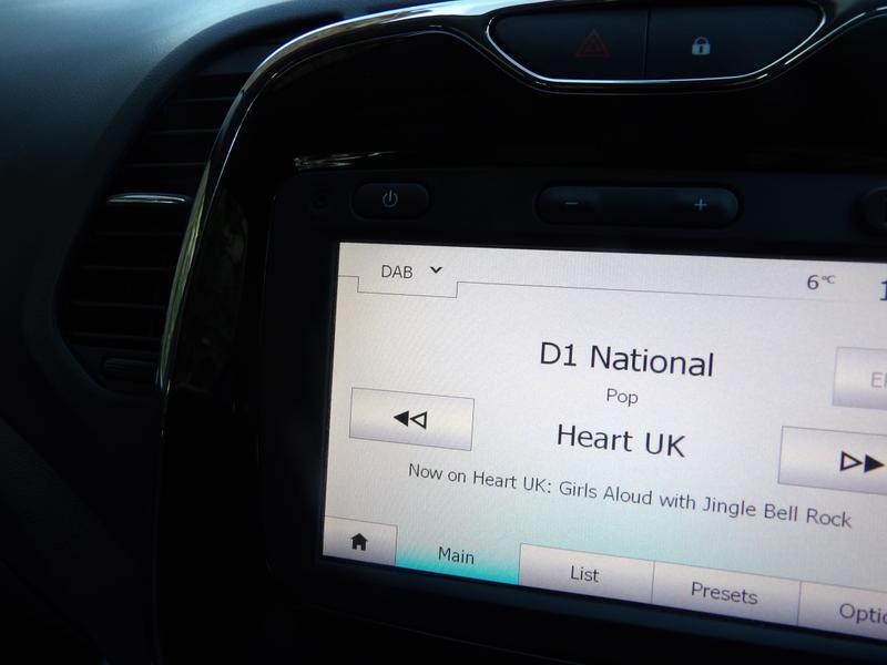 Used Renault Captur for sale - 76728908: Photo 13