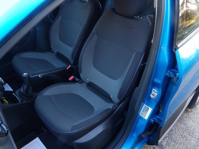 Used Renault Captur for sale - 76728908: Photo 16