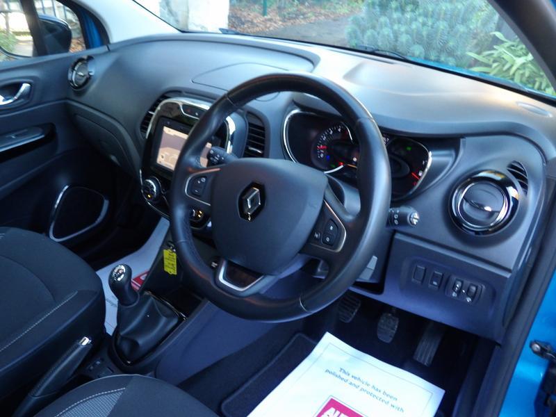 Used Renault Captur for sale - 76728908: Photo 19