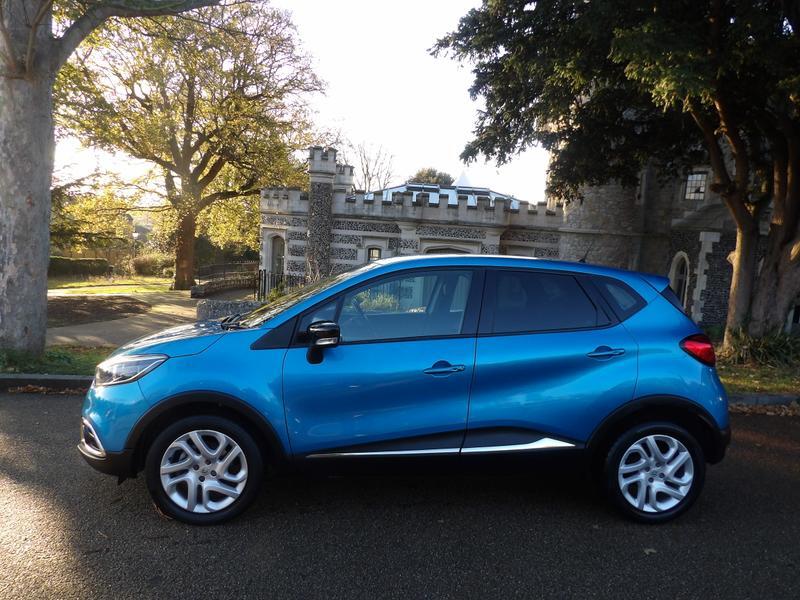 Used Renault Captur for sale - 76728908: Photo 4