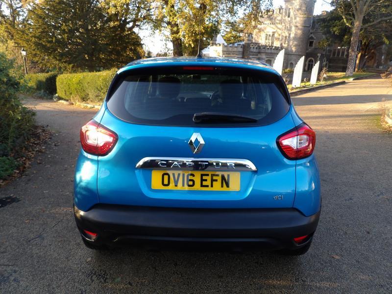 Used Renault Captur for sale - 76728908: Photo 6