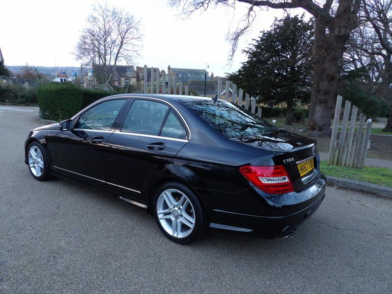 Used Mercedes-Benz C Class 2013 for sale - 77119710: Photo 4