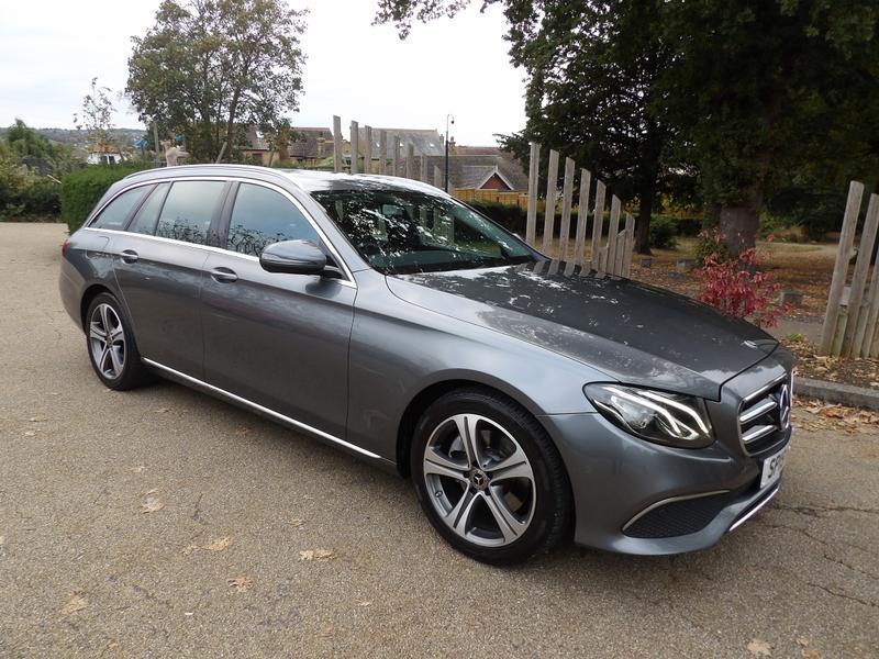 Used Mercedes-Benz E Class for sale - 76728632: Photo 11