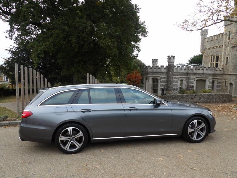 Used Mercedes-Benz E Class for sale - 76728632: Photo 8