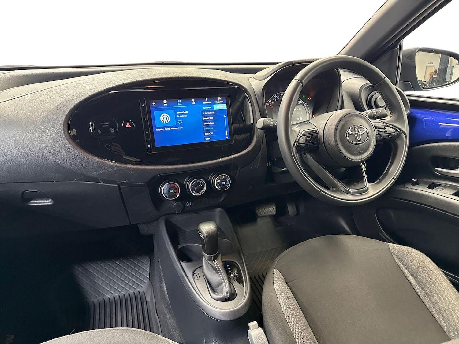 Used Toyota Aygo X 2024 for sale - 77888597: Photo 8