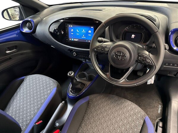 Used Toyota Aygo X 2025 for sale - 76300776: Photo 8