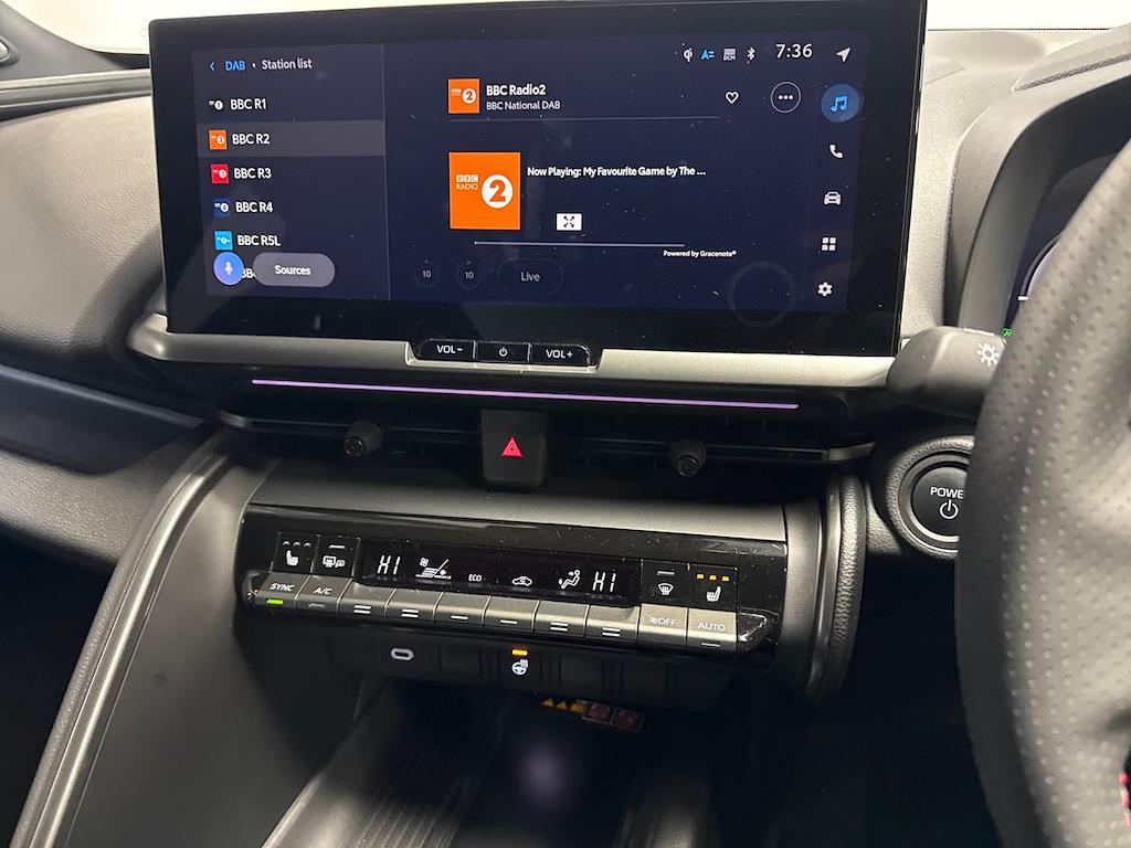 Used Toyota C-HR 2024 for sale - 76490681: Photo 11