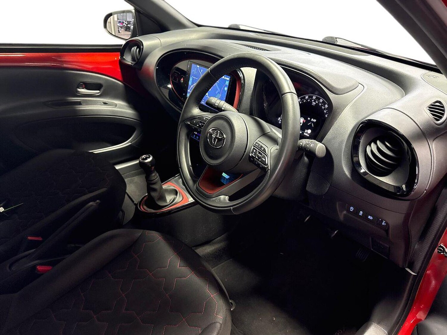 Used Toyota Aygo X 2022 for sale - 77789535: Photo 15