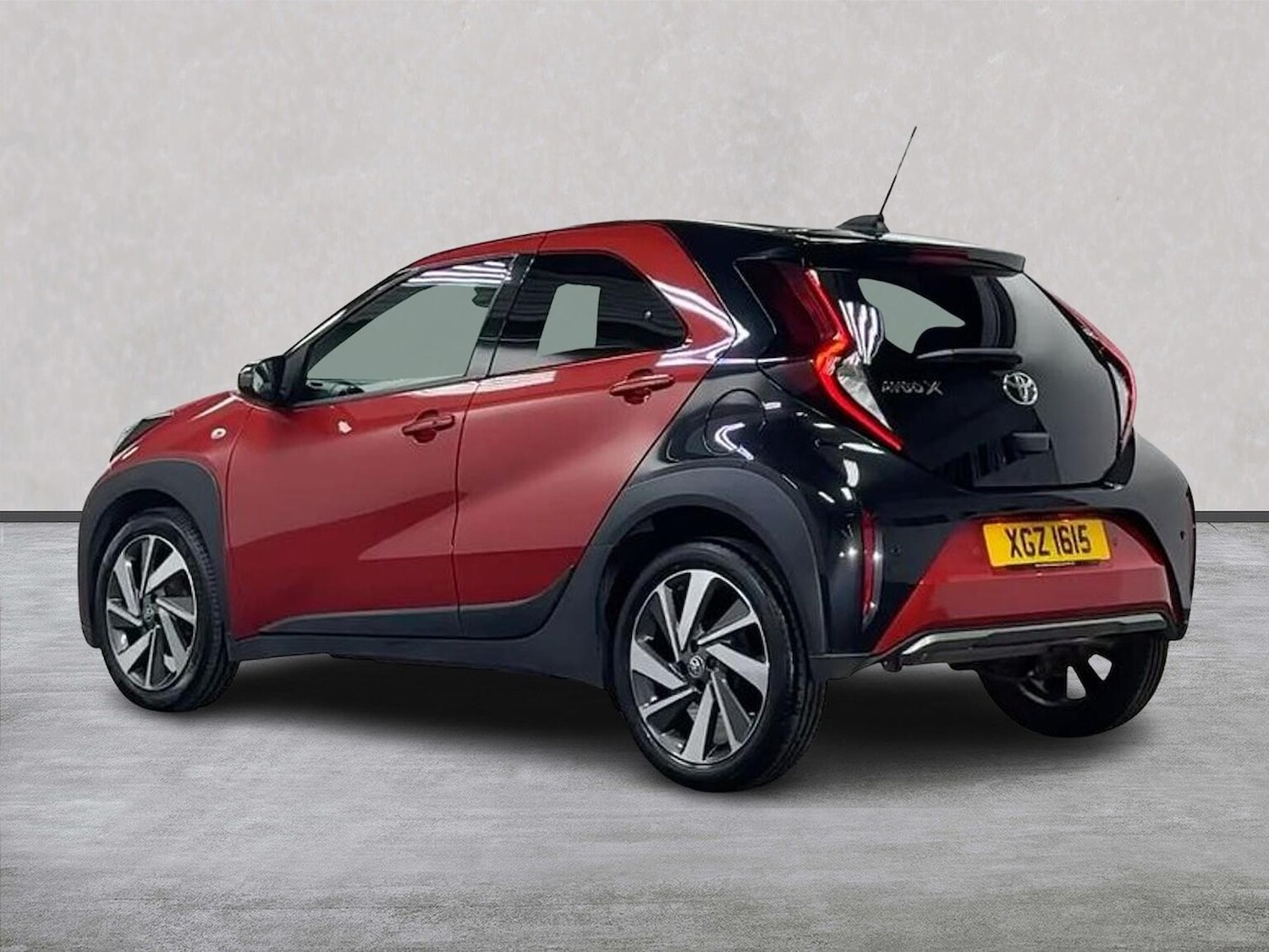 Used Toyota Aygo X 2022 for sale - 77789535: Photo 2