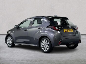 Used Toyota Yaris 2021 for sale - 78653732: Photo