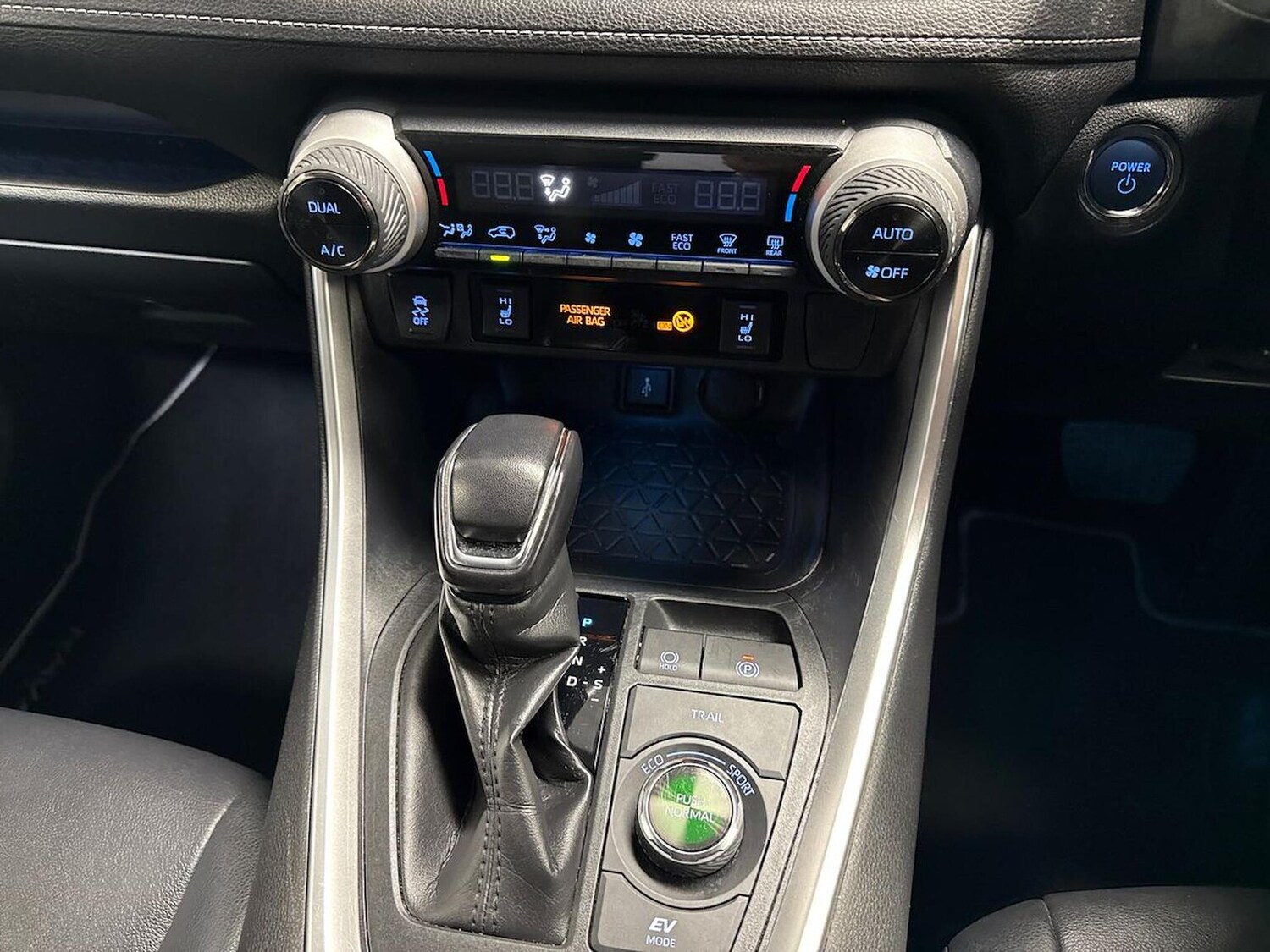 Used Toyota RAV4 2022 for sale - 77488538: Photo 12