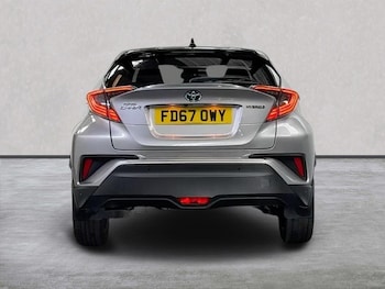 Used Toyota C-HR 2018 for sale - 79341139: Photo