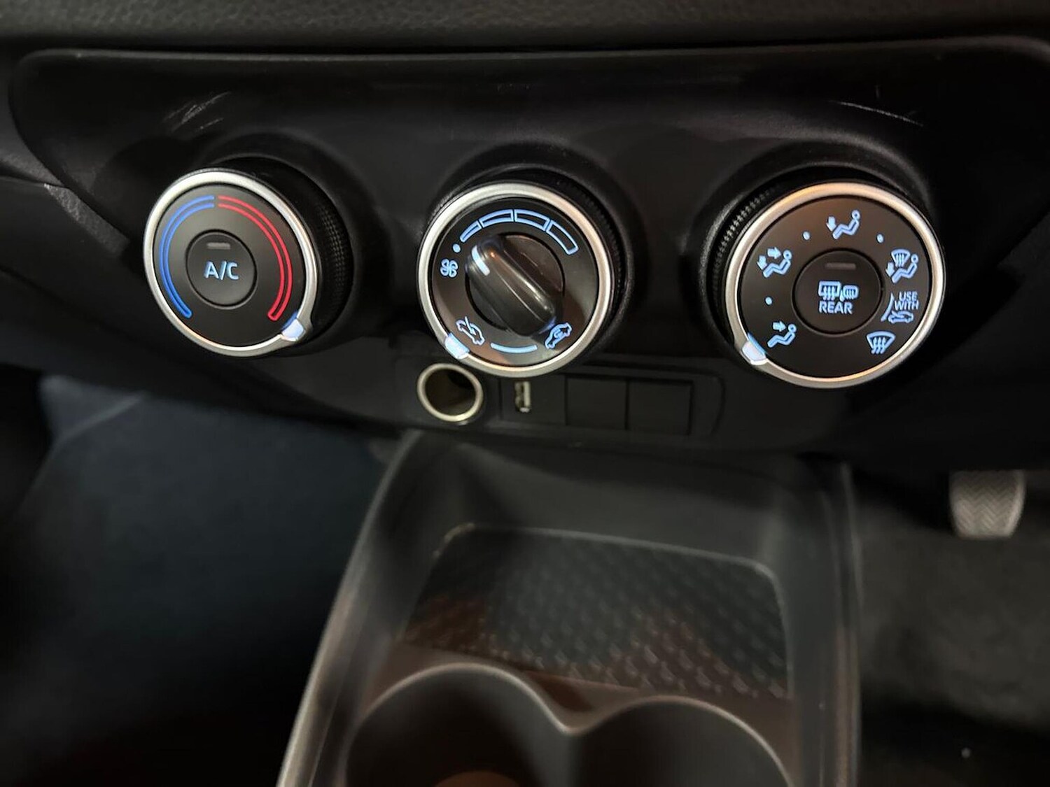 Used Toyota Aygo X 2023 for sale - 76324537: Photo 12