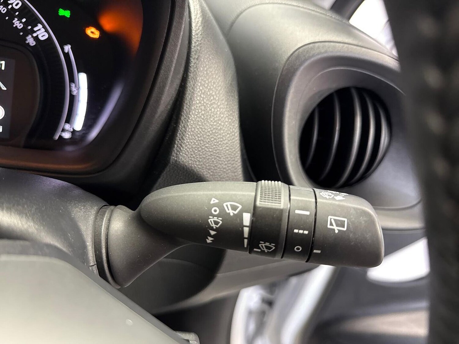 Used Toyota Aygo X 2023 for sale - 76324537: Photo 27