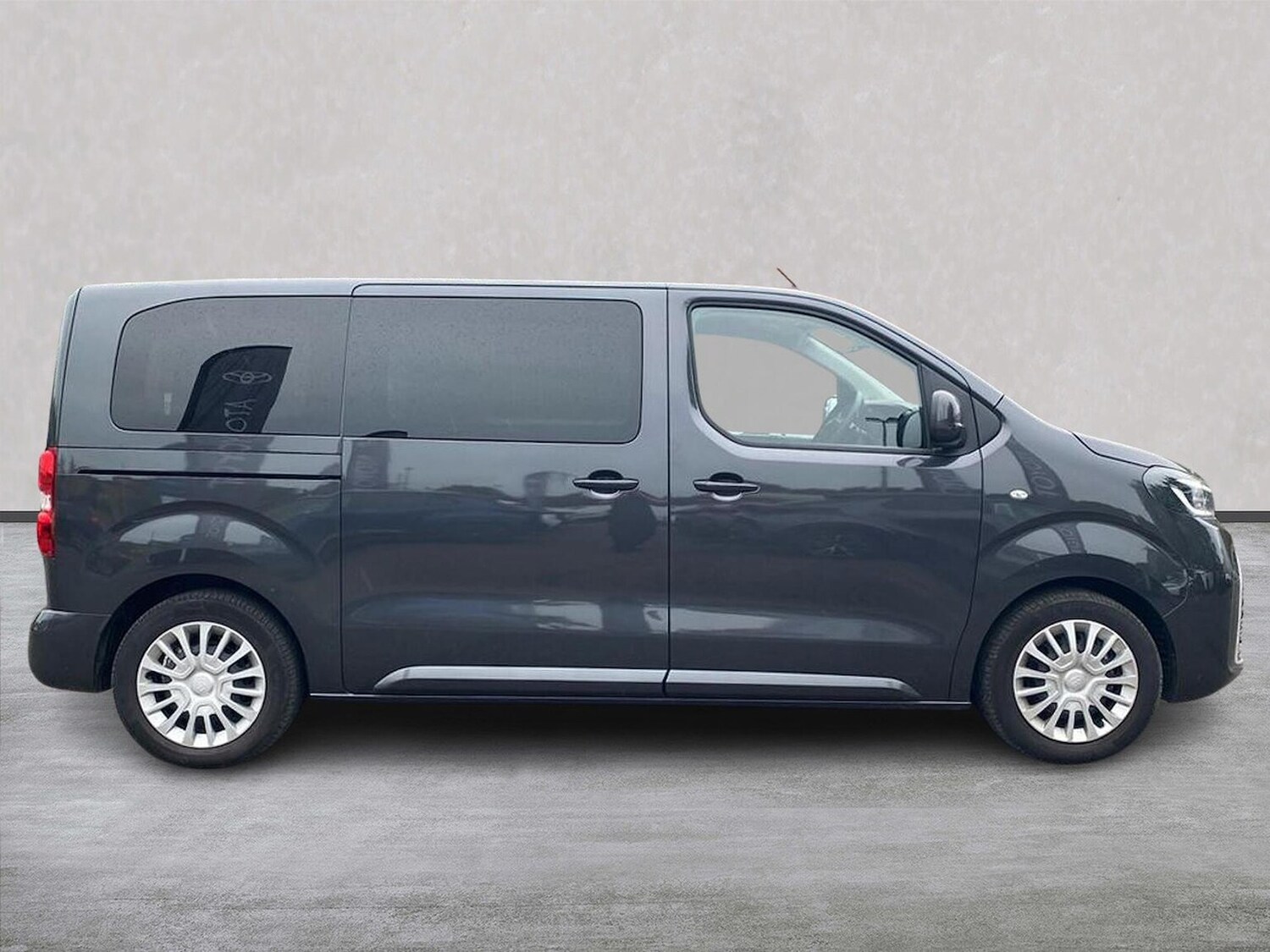 Used Toyota PROACE CITY Verso 2025 for sale - 77011941: Photo 3