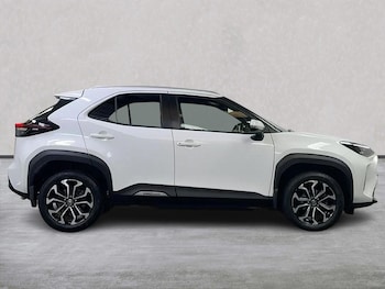 Used Toyota Yaris Cross 2022 for sale - 78655706: Photo