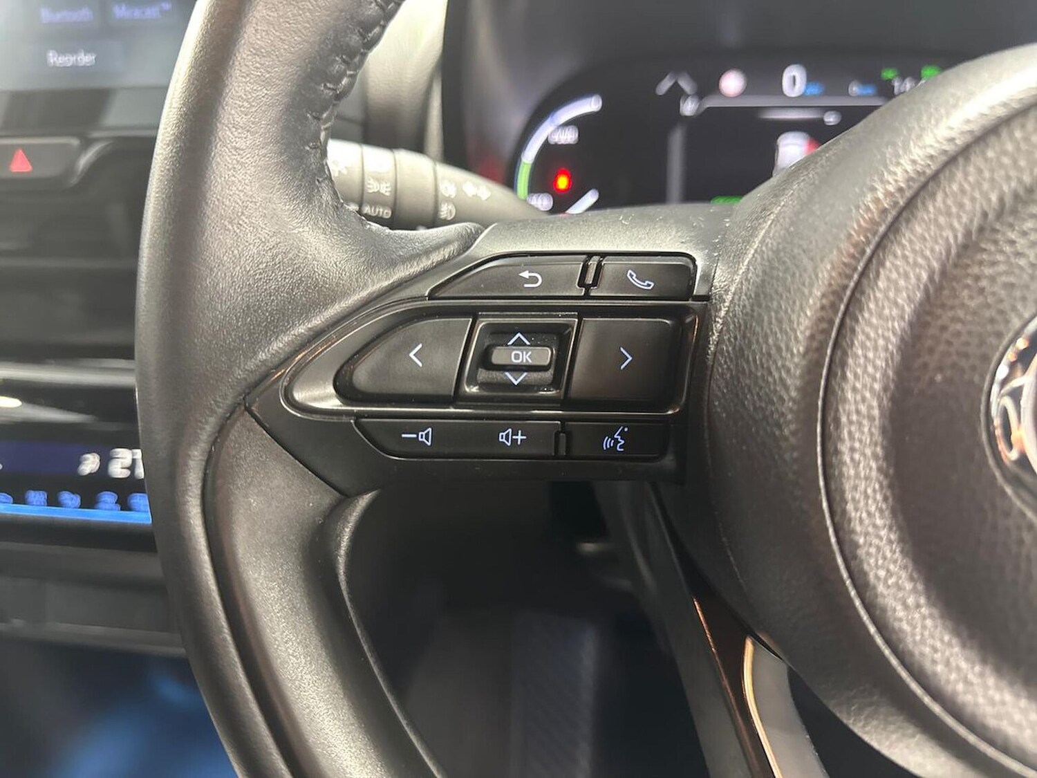 Used Toyota Yaris Cross 2023 for sale - 78194212: Photo 28