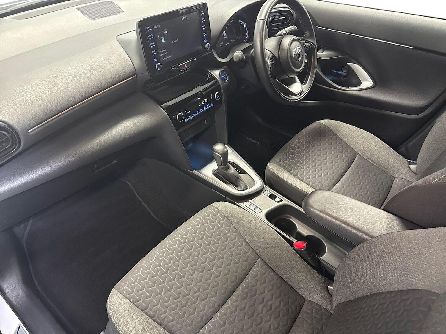 Used Toyota Yaris Cross 2023 for sale - 78194212: Photo 9