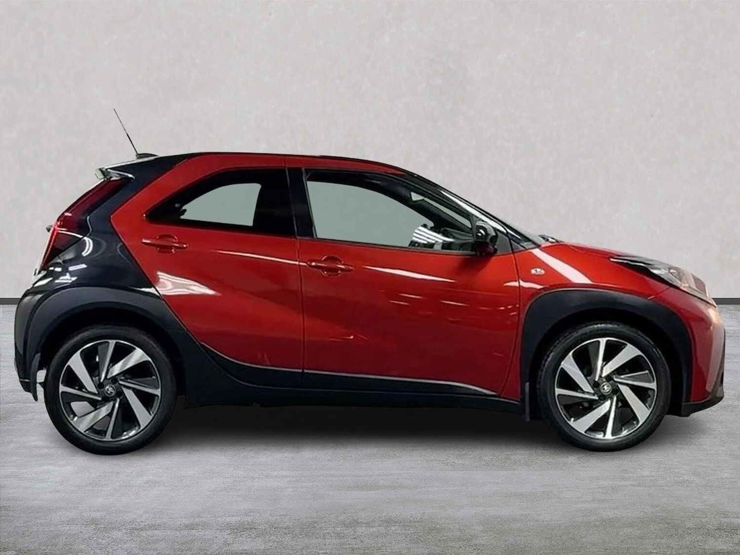 Used Toyota Aygo X 2022 for sale - 78194203: Photo 5