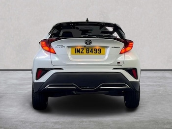 Used Toyota C-HR 2023 for sale - 75987672: Photo