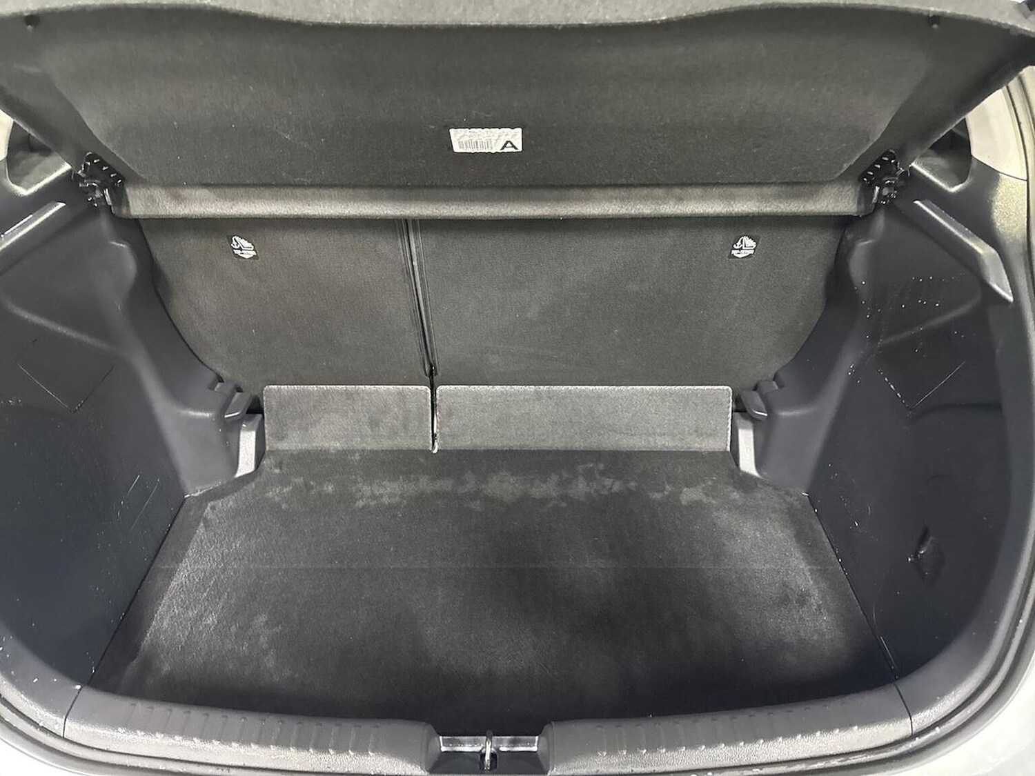 Used Toyota Yaris 2024 for sale - 77802121: Photo 17