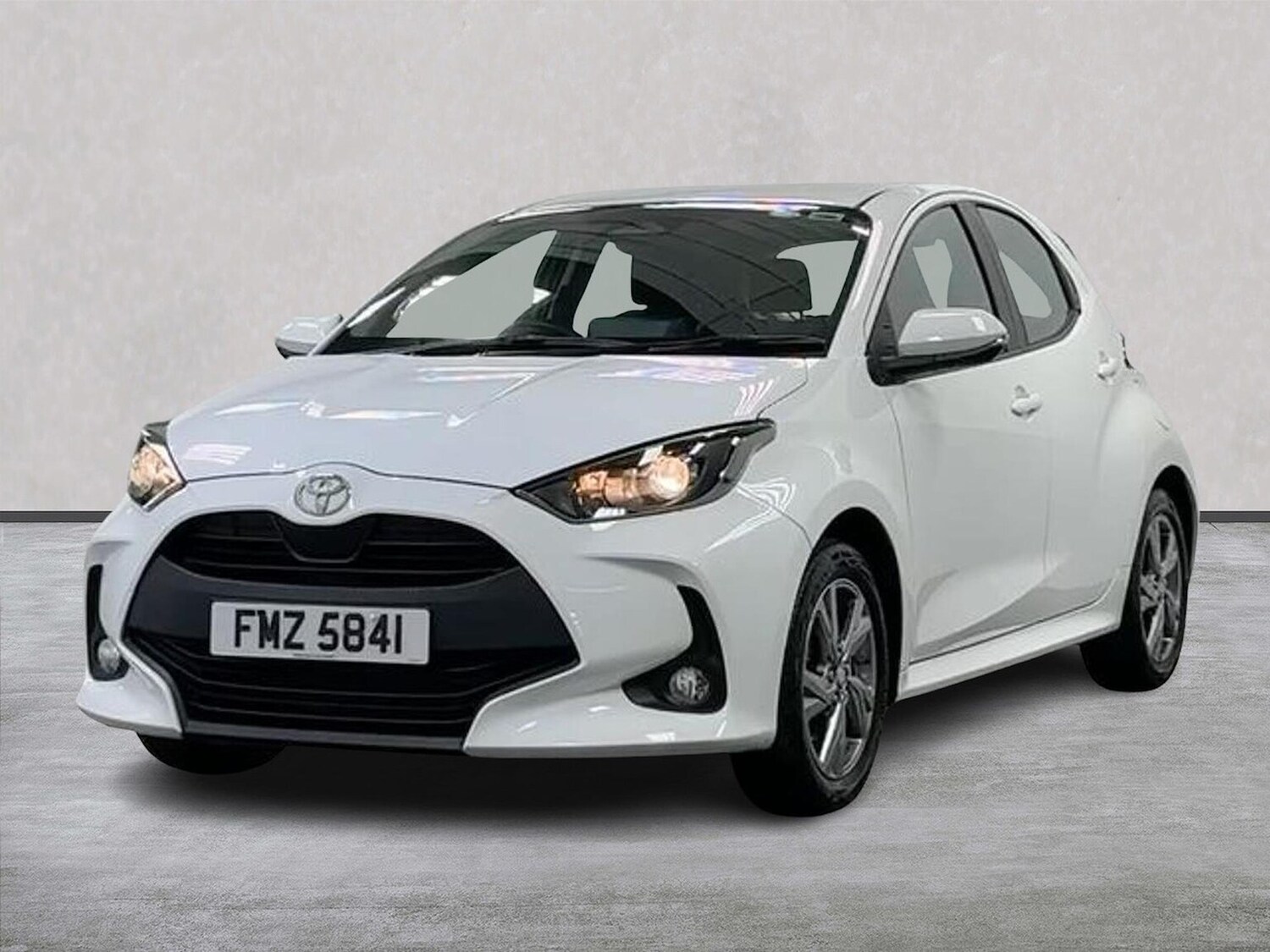 Used Toyota Yaris 2024 for sale - 77802121: Photo 20