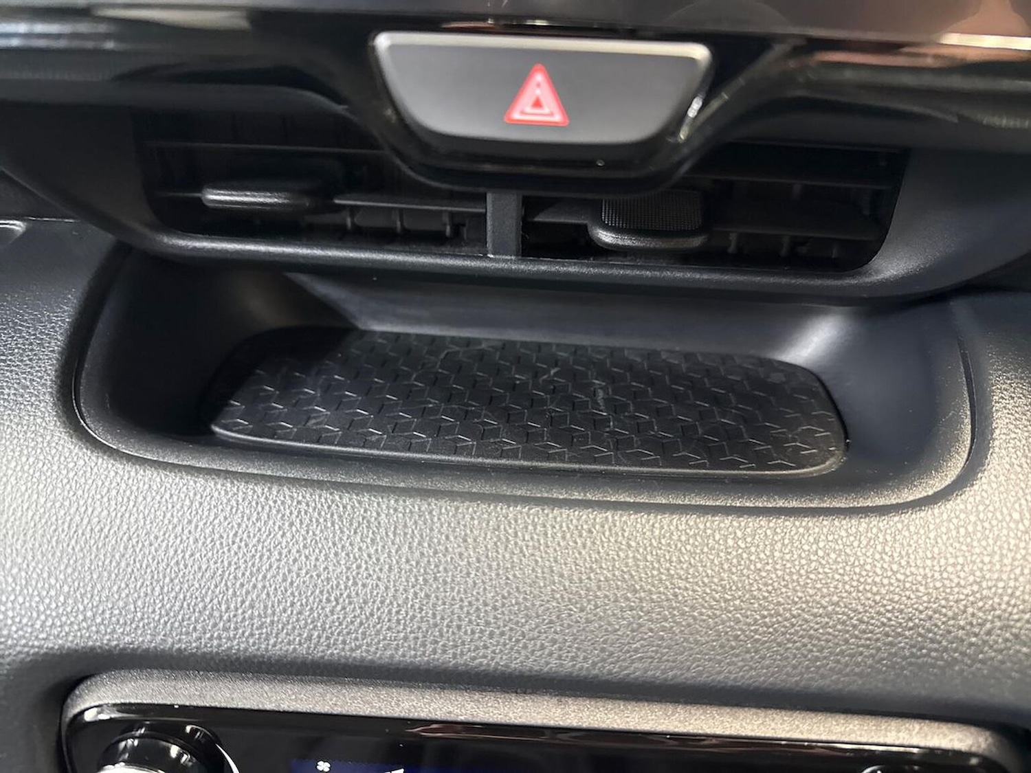 Used Toyota Yaris 2024 for sale - 77802121: Photo 22