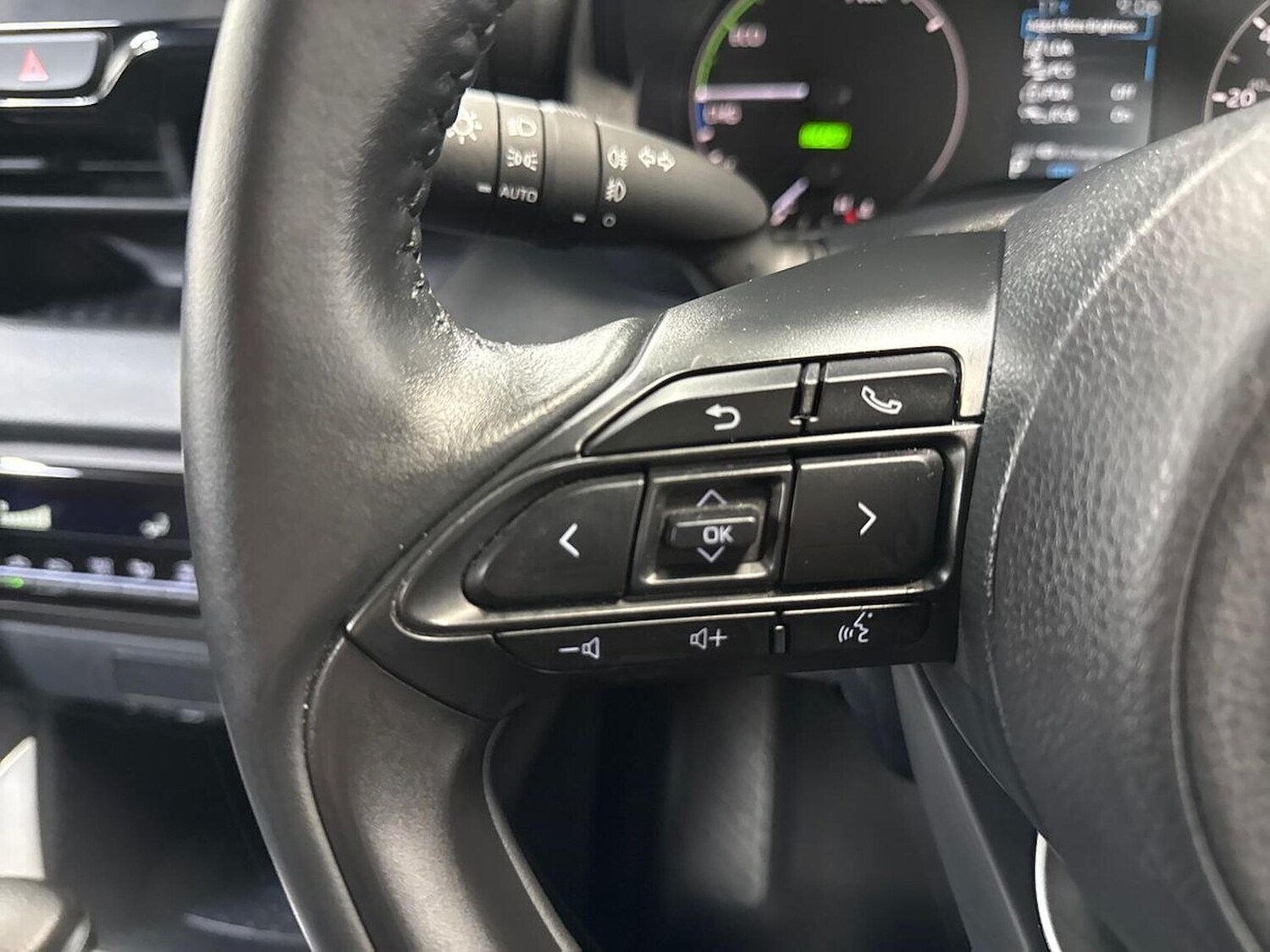 Used Toyota Yaris 2024 for sale - 77802121: Photo 24