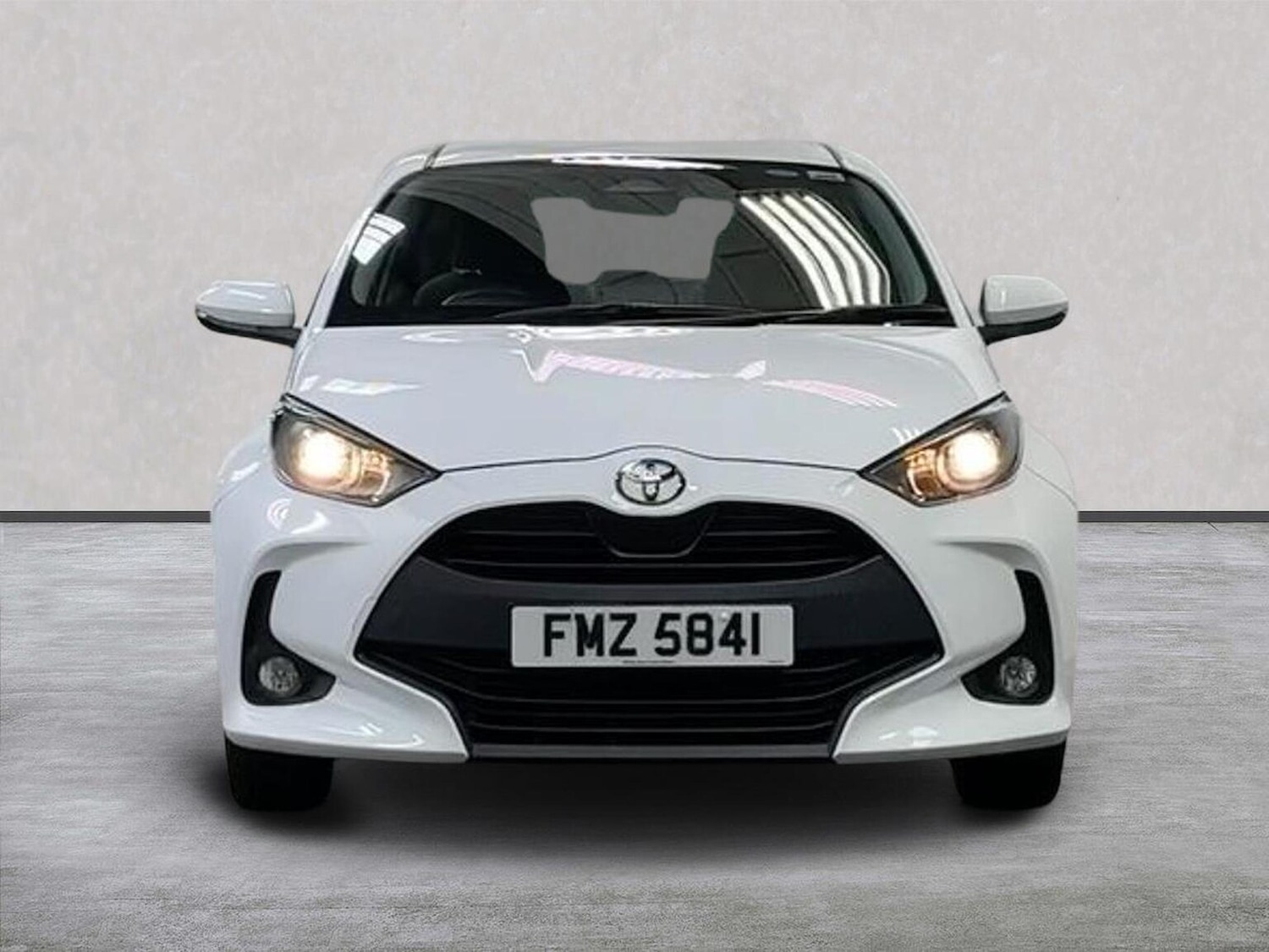 Used Toyota Yaris 2024 for sale - 77802121: Photo 5