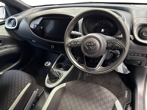 Used Toyota Aygo X 2025 for sale - 76300745: Photo 8