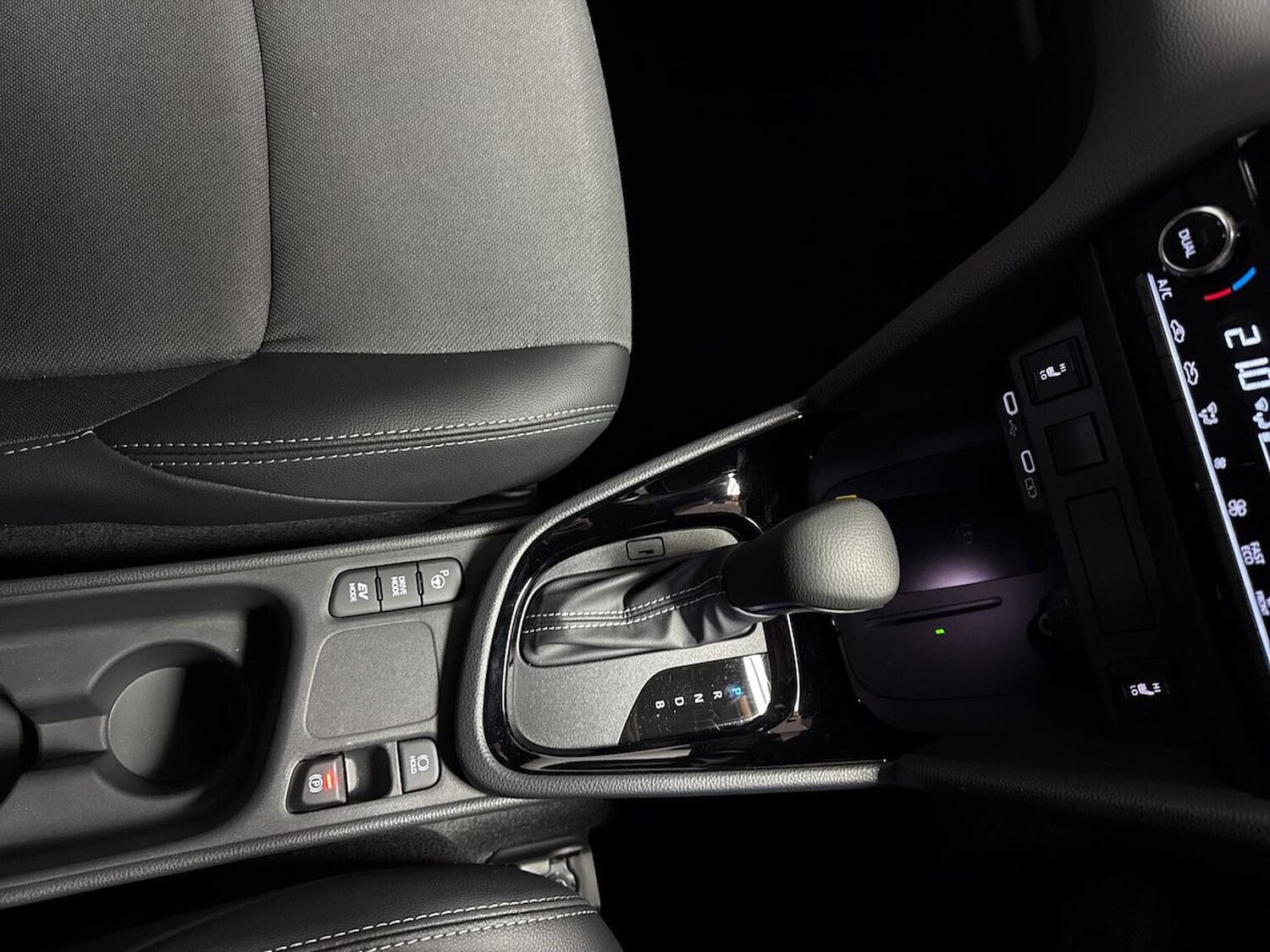 Used Toyota Yaris Cross 2025 for sale - 77487703: Photo 13