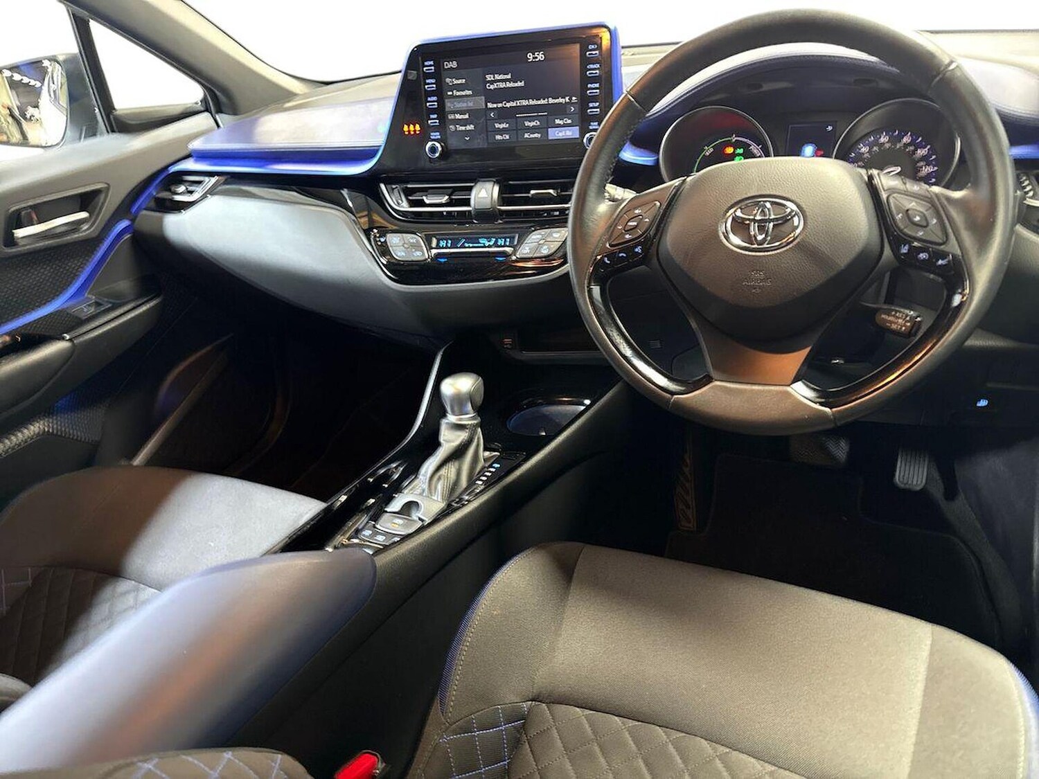 Used Toyota C-HR 2020 for sale - 76490688: Photo 15