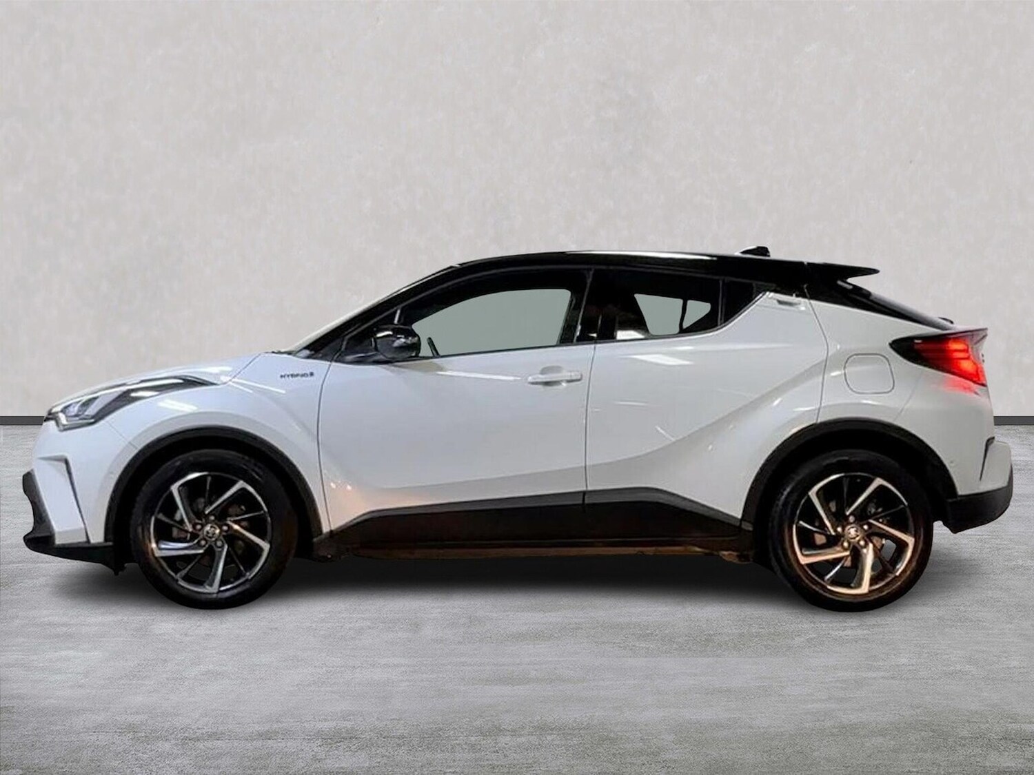 Used Toyota C-HR 2020 for sale - 76490688: Photo 19