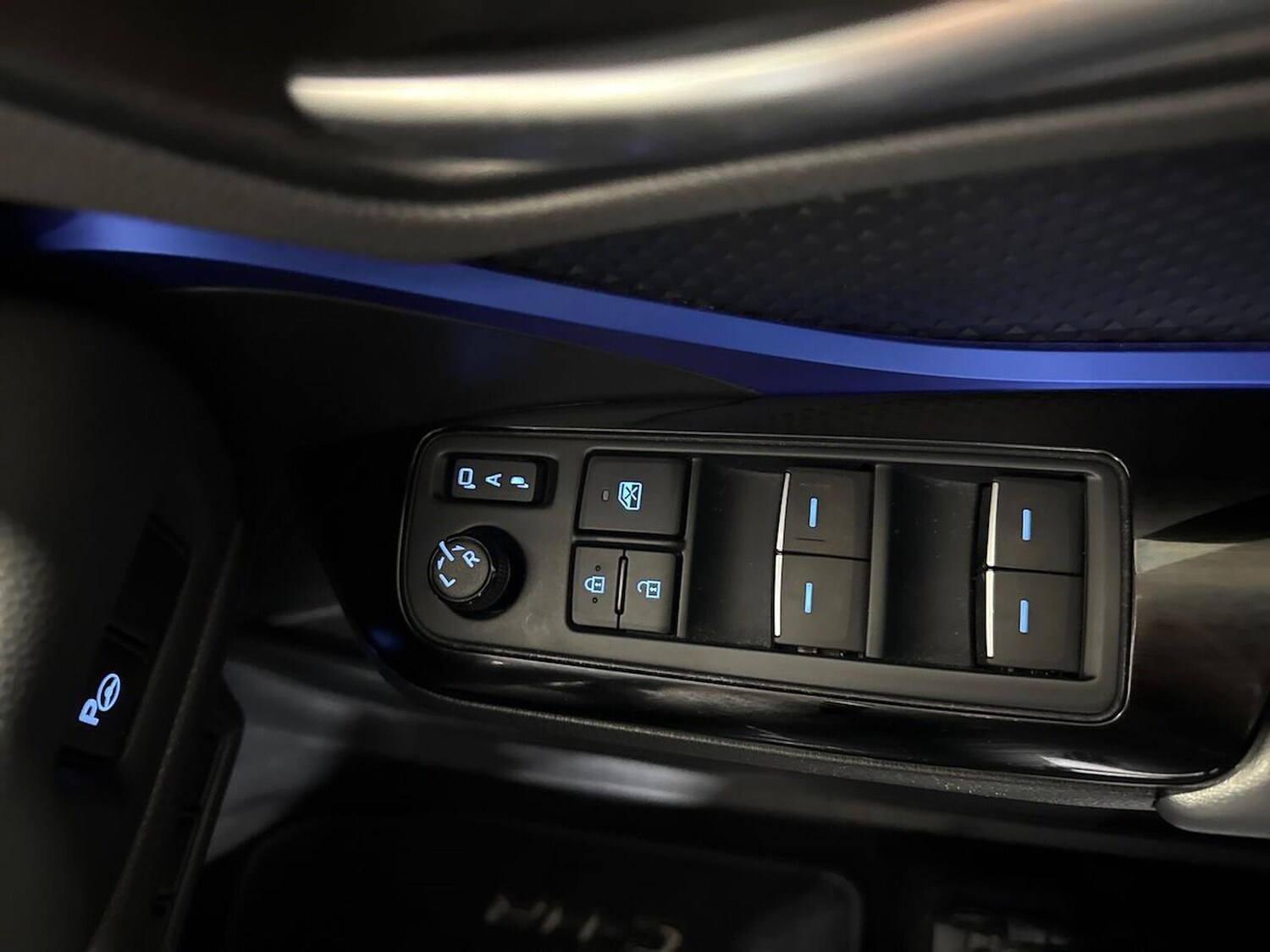 Used Toyota C-HR 2020 for sale - 76490688: Photo 21