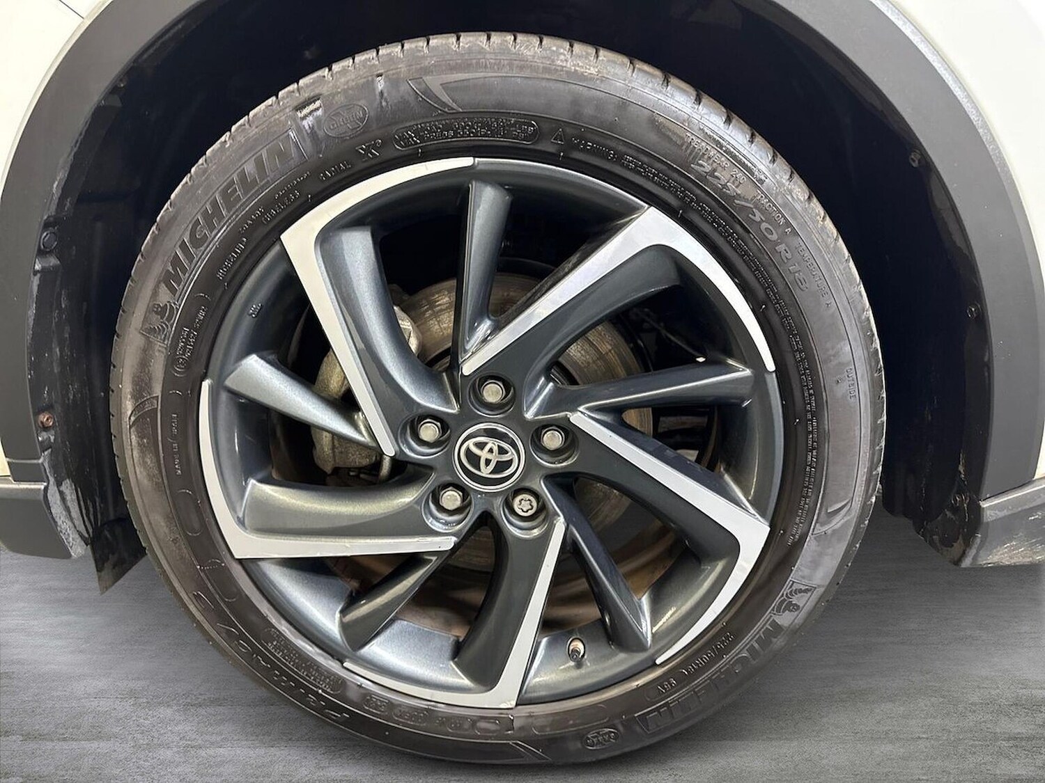 Used Toyota C-HR 2020 for sale - 76490688: Photo 6