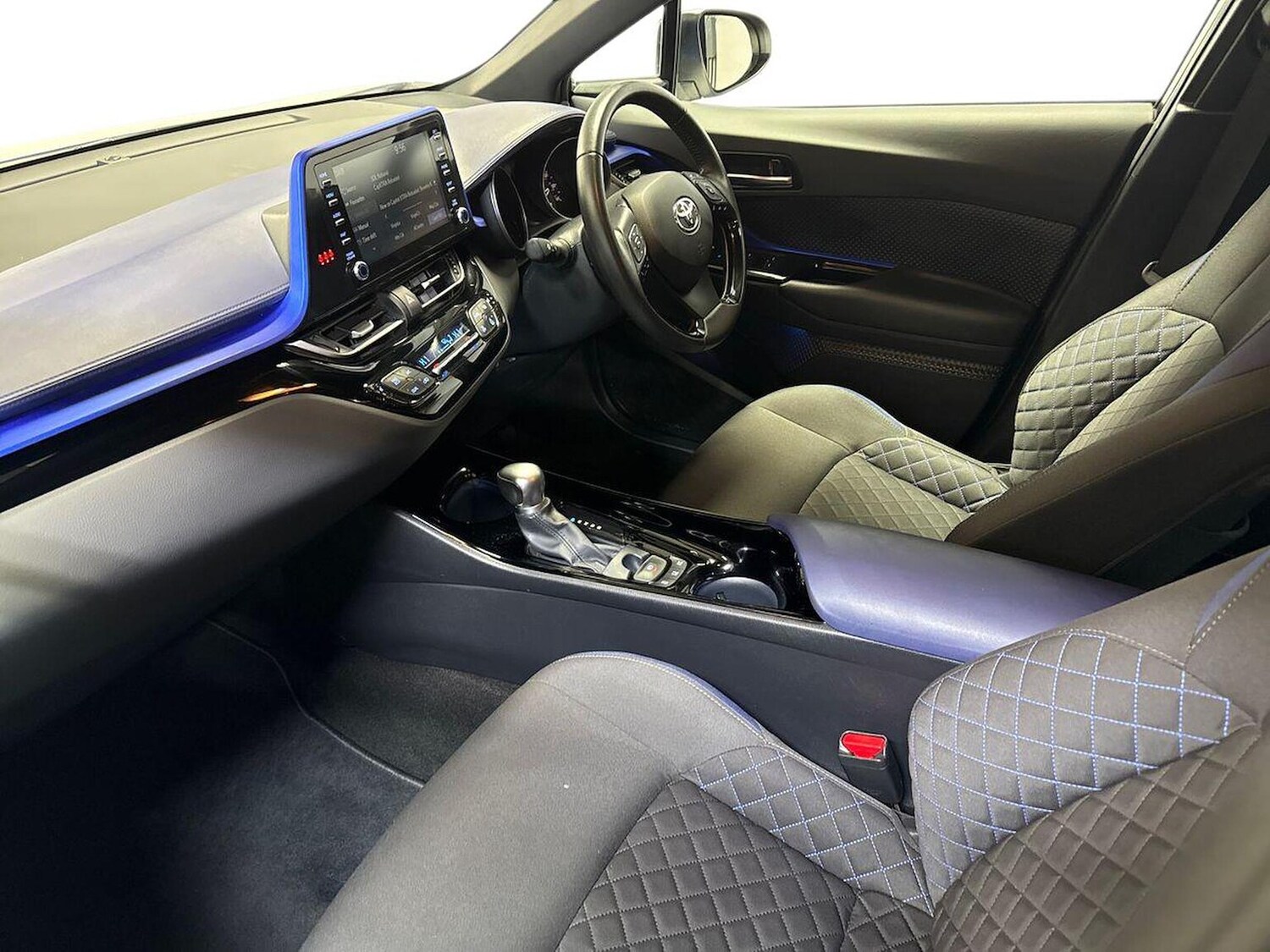 Used Toyota C-HR 2020 for sale - 76490688: Photo 7