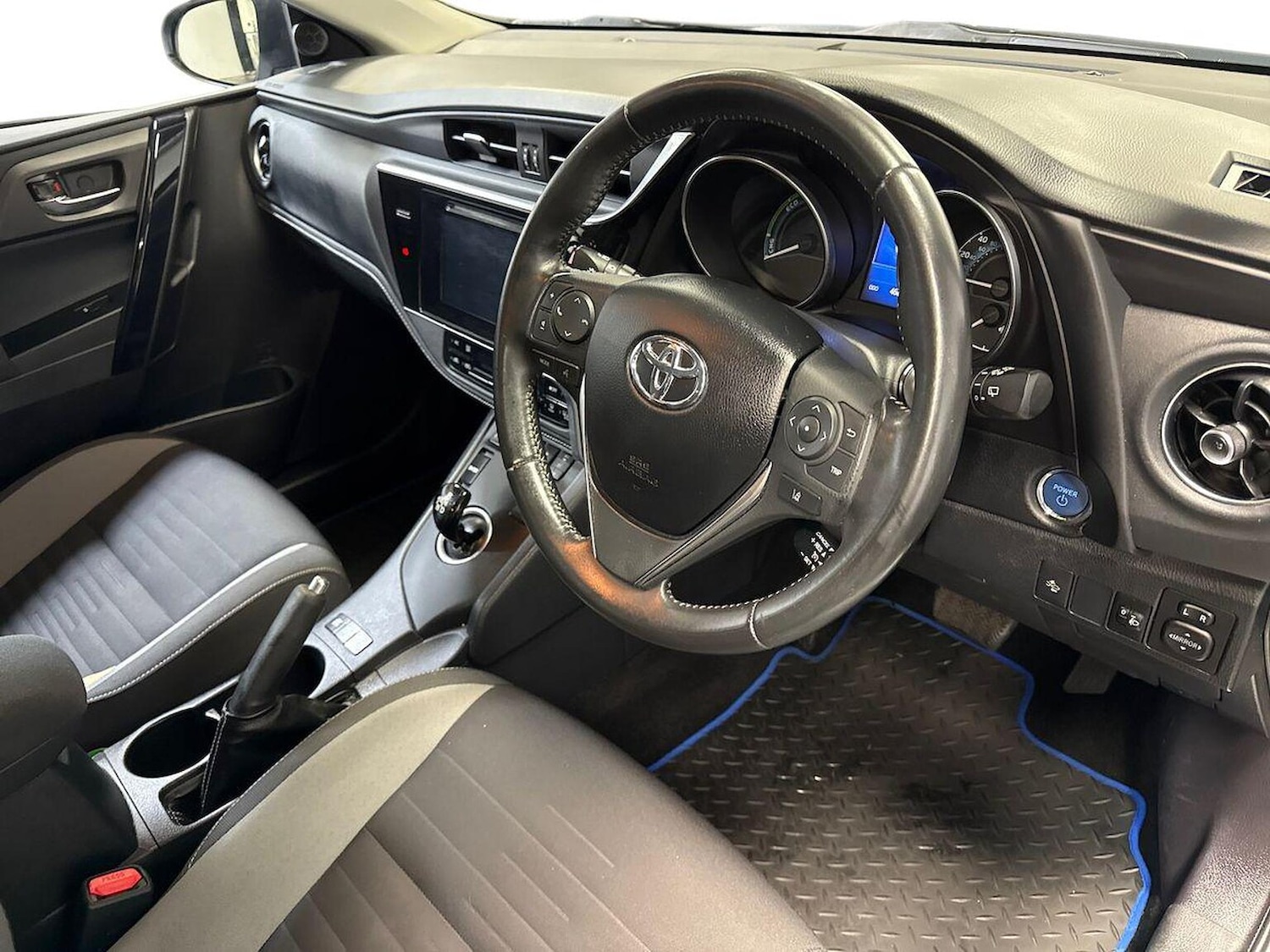 Used Toyota Auris 2017 for sale - 75987674: Photo 15