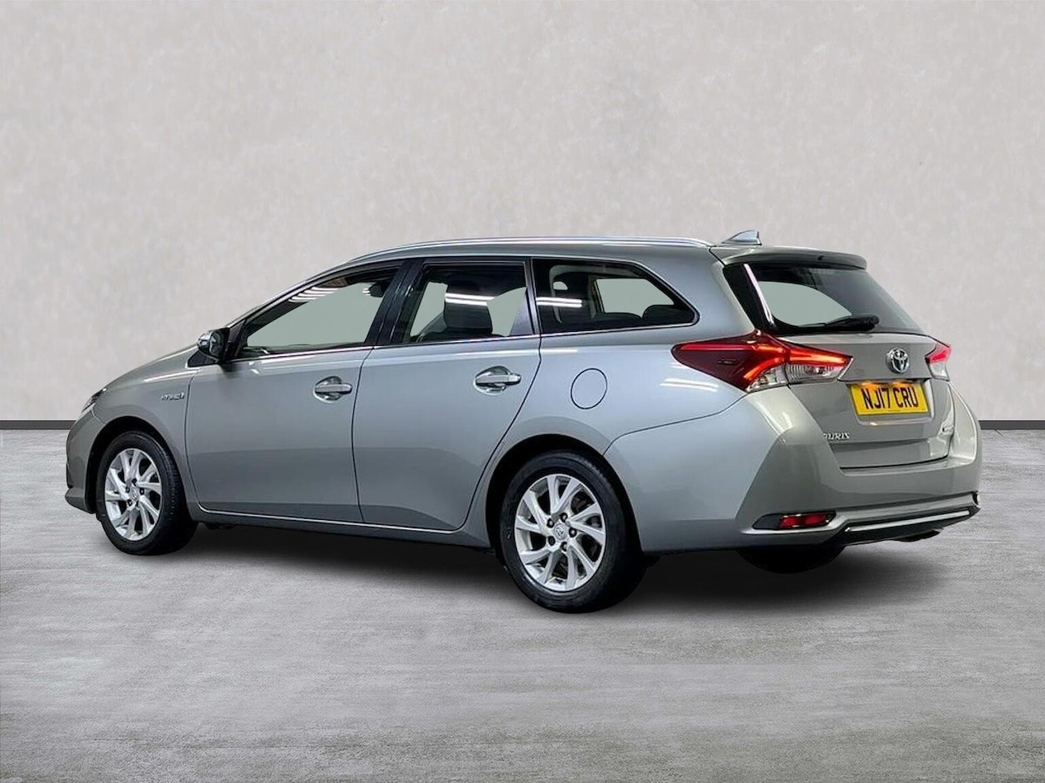 Used Toyota Auris 2017 for sale - 75987674: Photo 2