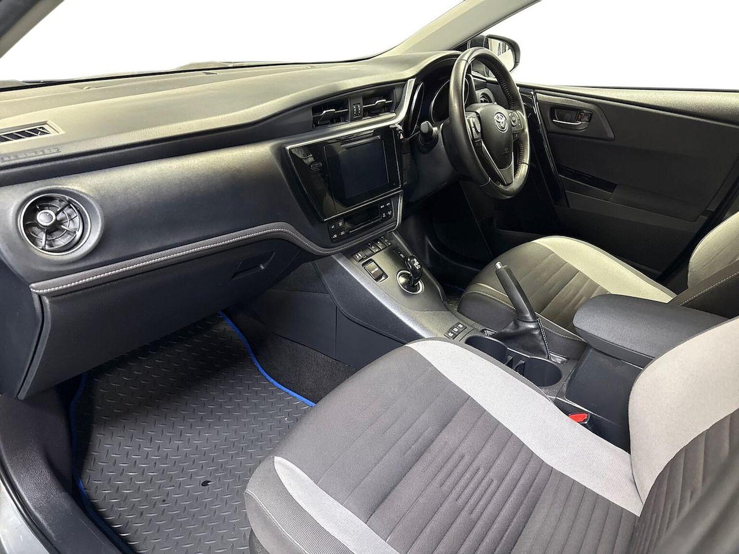 Used Toyota Auris 2017 for sale - 75987674: Photo 7