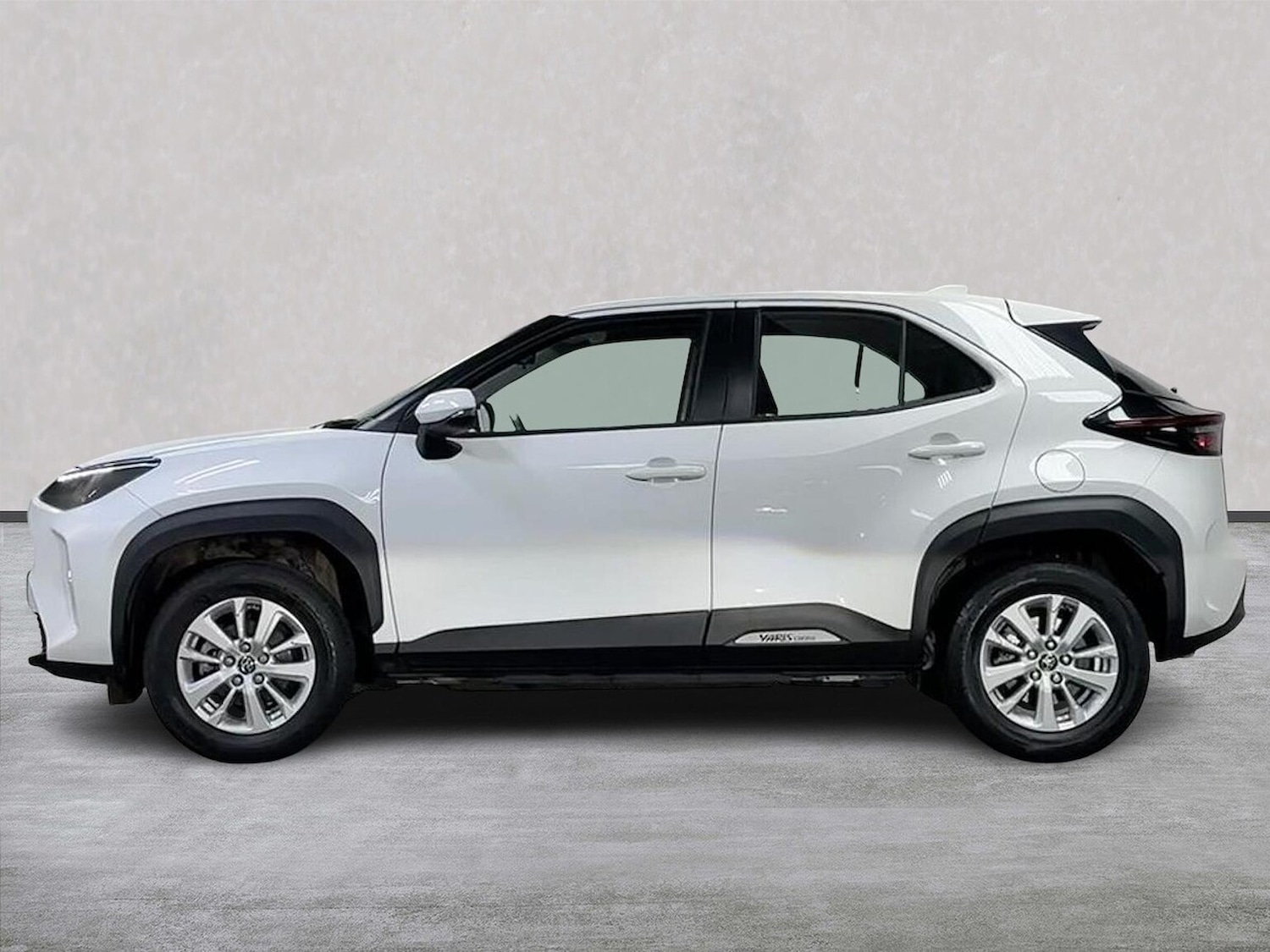 Used Toyota Yaris Cross 2023 for sale - 77735870: Photo 19