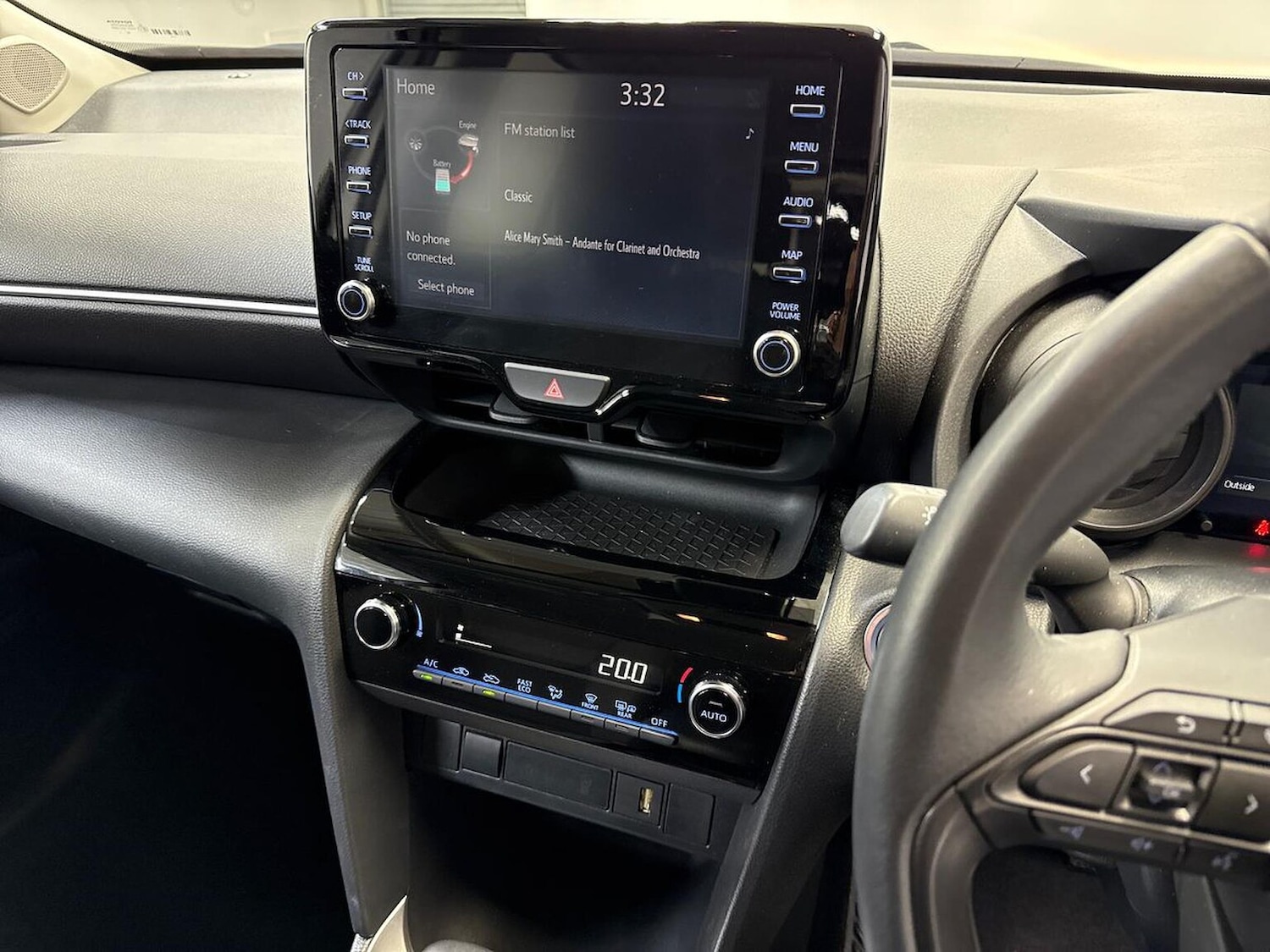 Used Toyota Yaris Cross 2023 for sale - 77735870: Photo 23