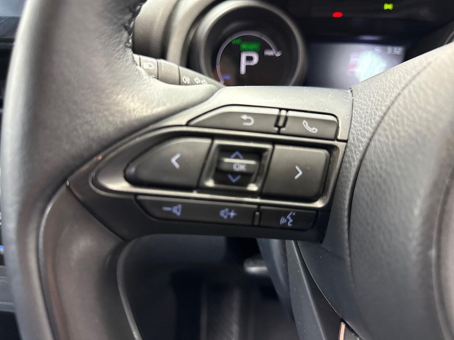 Used Toyota Yaris Cross 2023 for sale - 77735870: Photo 24