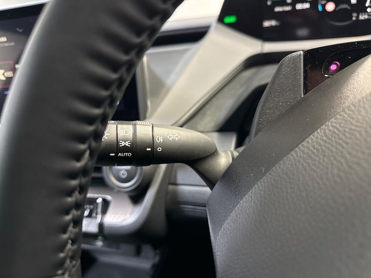 Used Toyota Prius 2024 for sale - 77487686: Photo 26