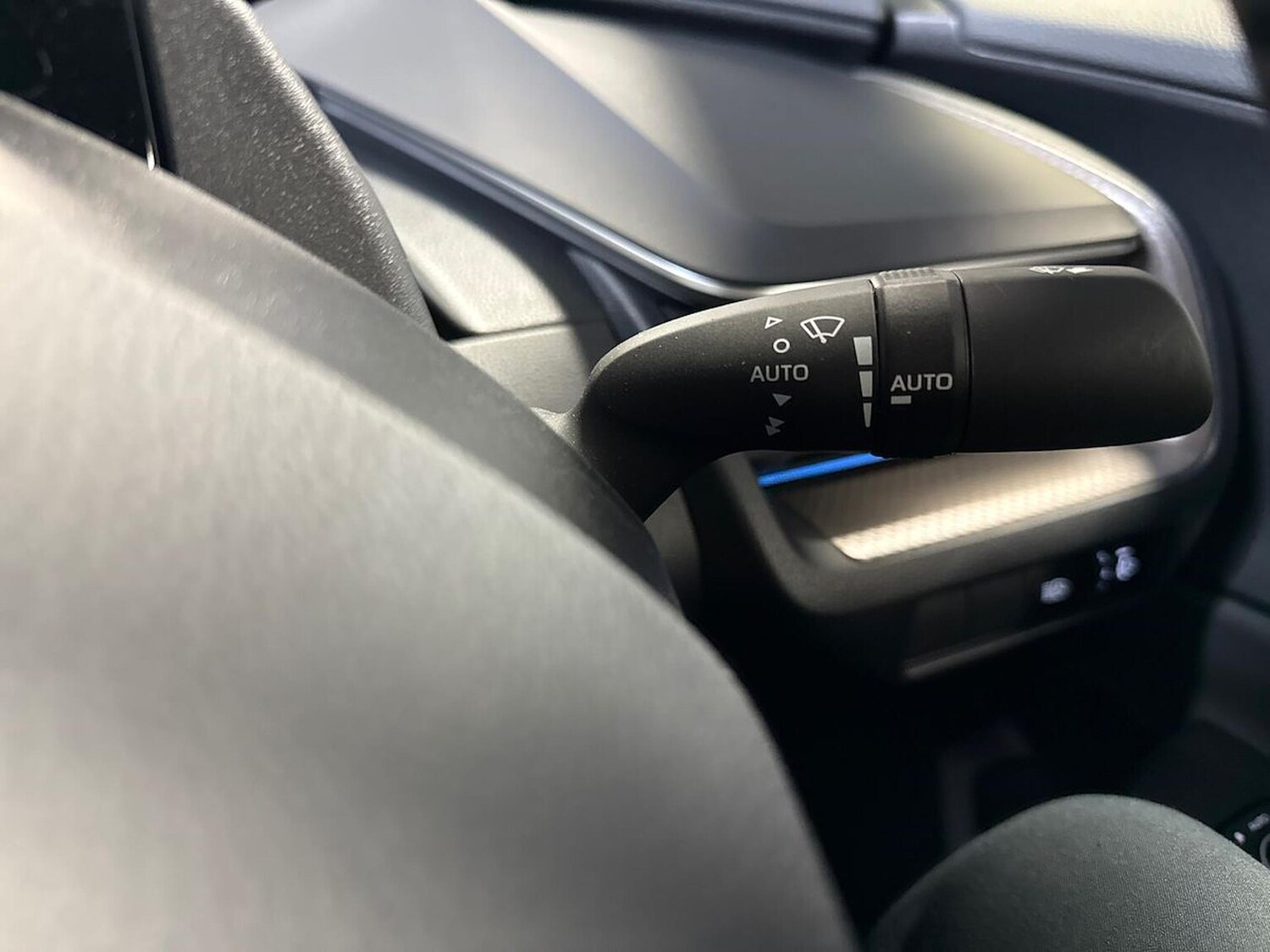 Used Toyota Prius 2024 for sale - 77487686: Photo 27