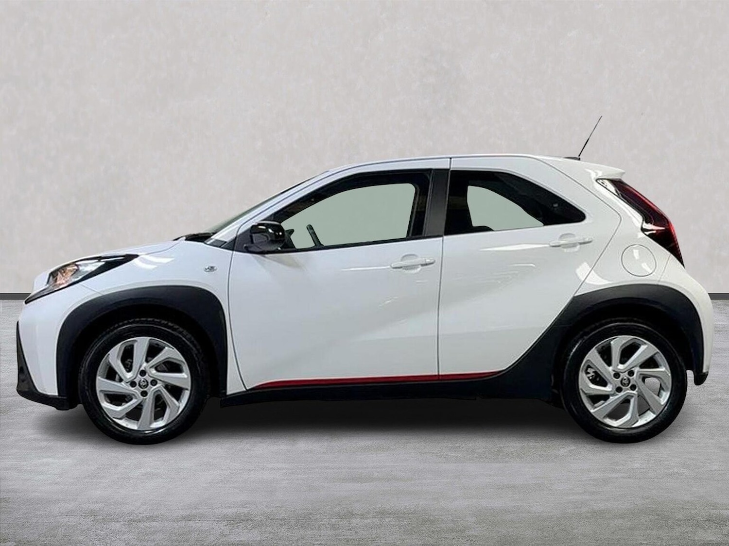 Used Toyota Aygo X 2024 for sale - 76791916: Photo 19