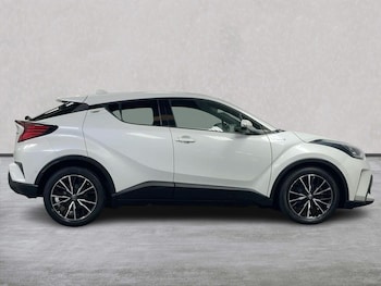 Used Toyota C-HR 2021 for sale - 79419382: Photo