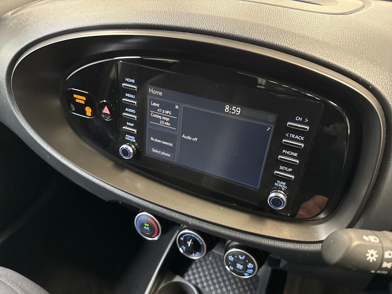 Used Toyota Aygo X 2023 for sale - 76082463: Photo 11