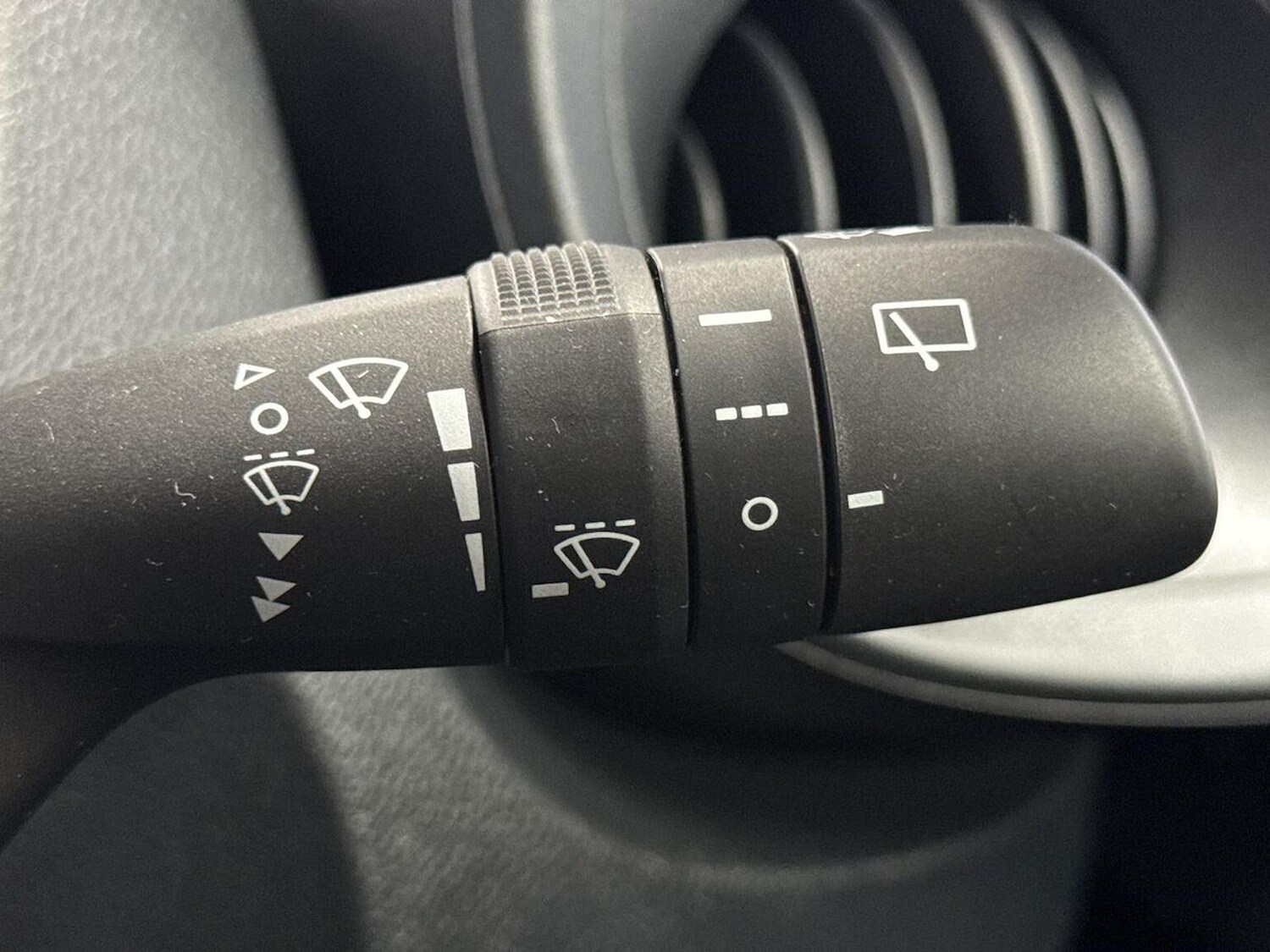 Used Toyota Aygo X 2023 for sale - 76082463: Photo 26